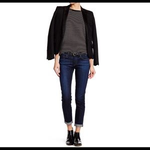 AG Adriano Goldschmeid Cigarette Roll Up